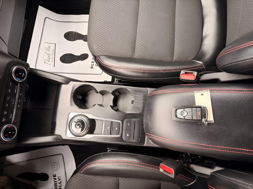 2025 Ford Escape ST-Line Select