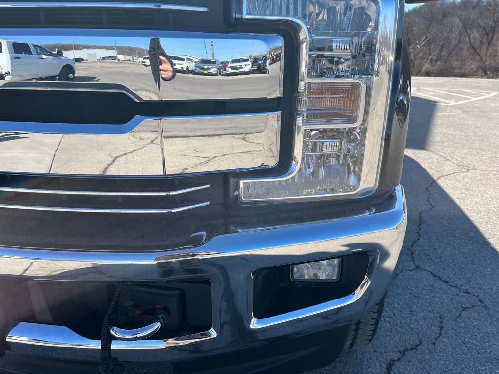 2017 Ford Super Duty F-250 SRW Lariat