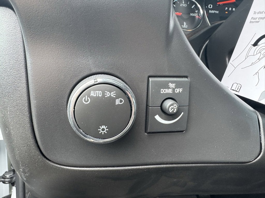 2025 Chevrolet Express Cargo 3500 WT