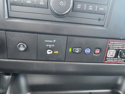 2025 Chevrolet Express Cargo 3500 WT