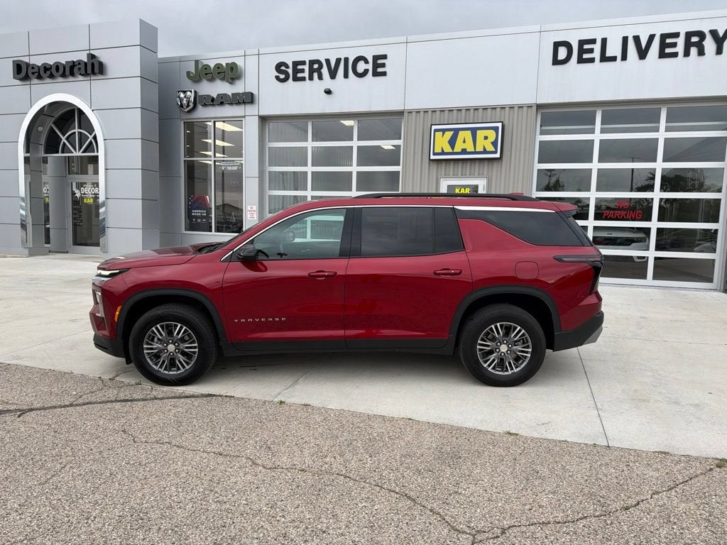 2026 Chevrolet Traverse LT