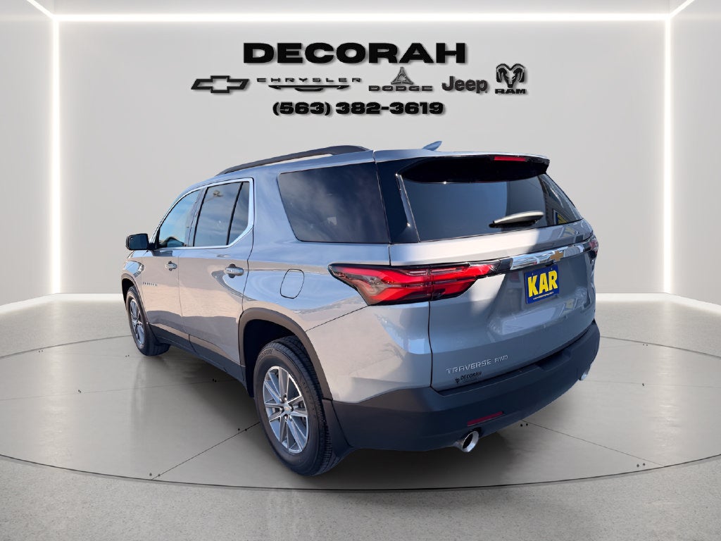 2023 Chevrolet Traverse LT Leather