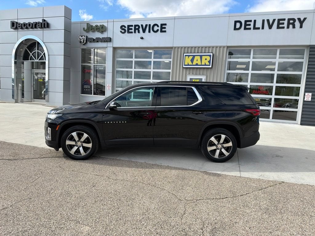 2023 Chevrolet Traverse LT Leather