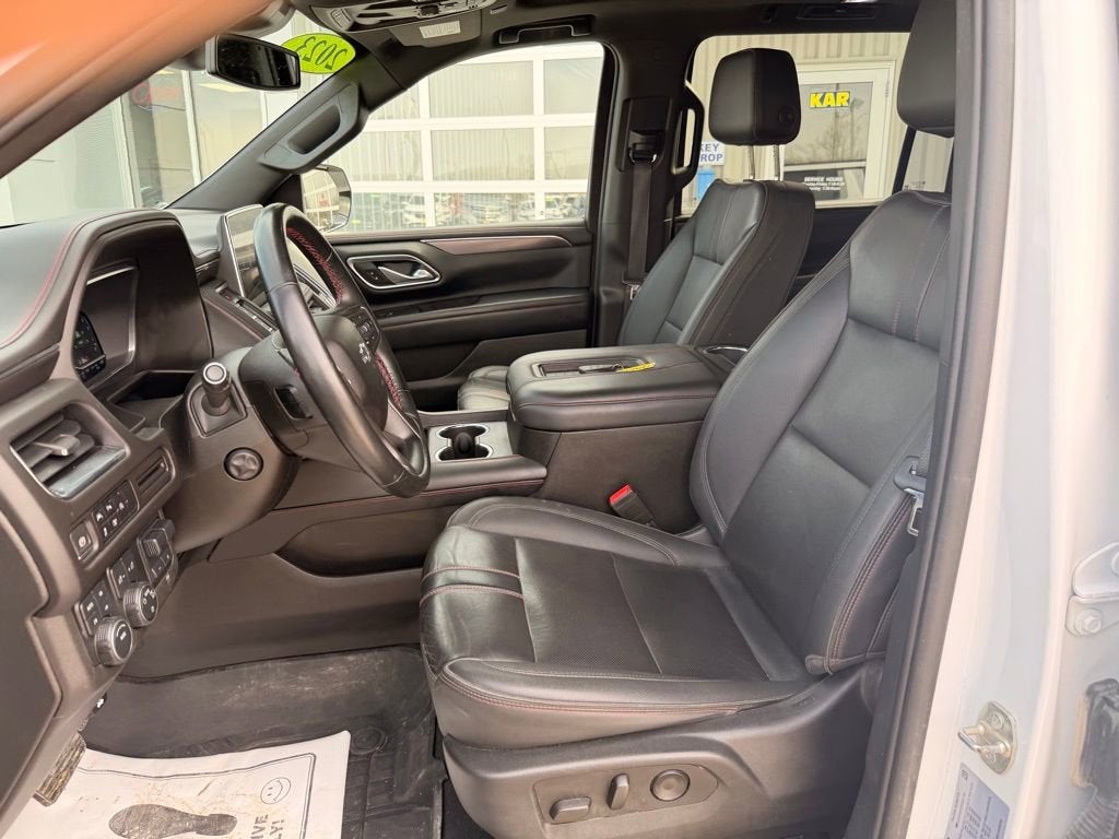 2023 Chevrolet Suburban RST