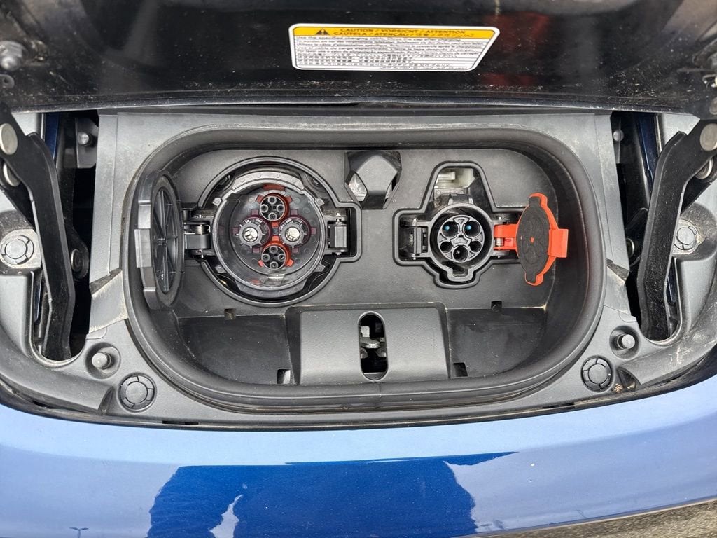 2024 Nissan LEAF SV PLUS