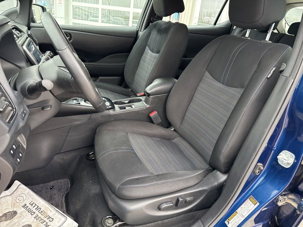 2024 Nissan LEAF SV PLUS