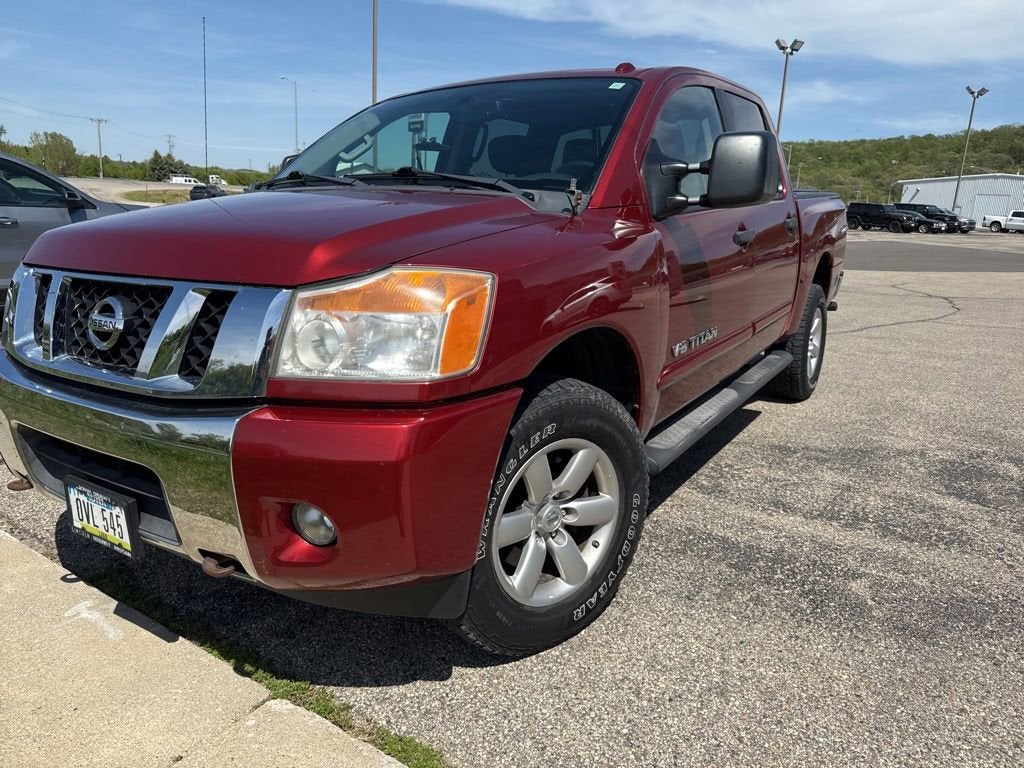 2014 Nissan Titan SV
