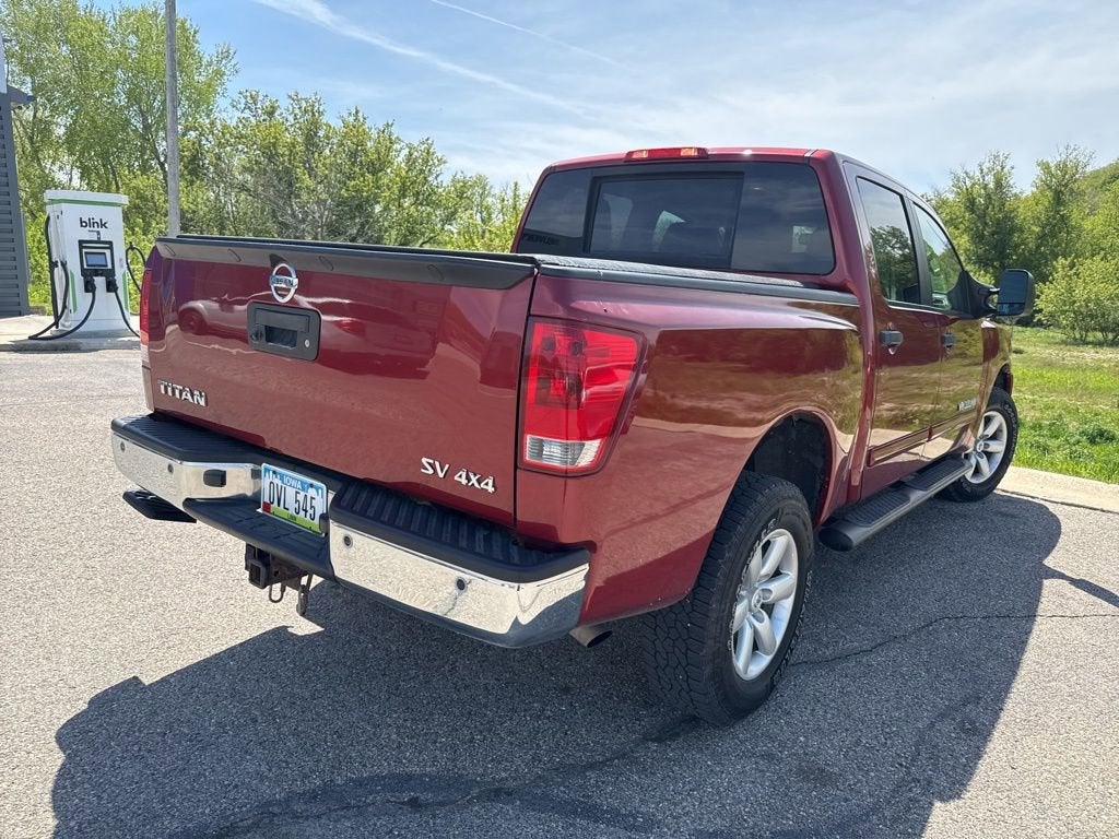 2014 Nissan Titan SV