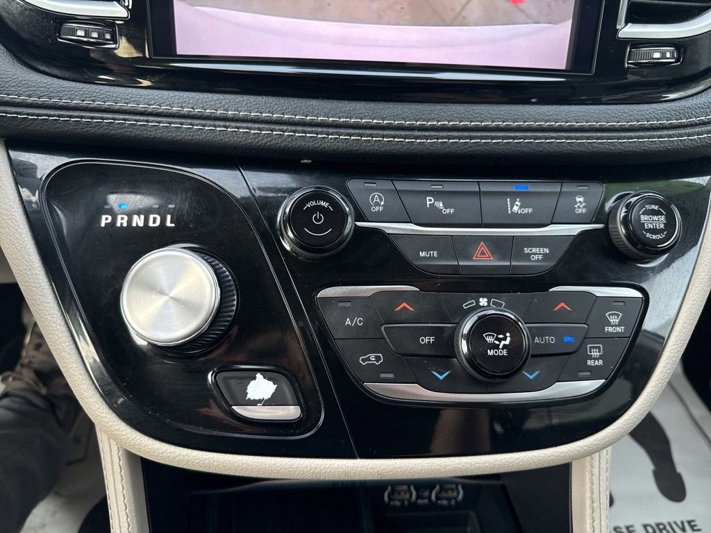 2023 Chrysler Pacifica Limited